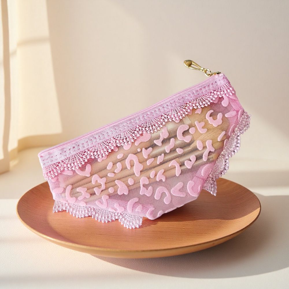 Tas Kosmetik Model Celana Biki - Cosmetic Bags ulasan dan harga